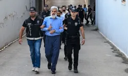 "Kuytulcular" yapılanmasına yönelik operasyonda yakalanan 56 zanlı adliyede