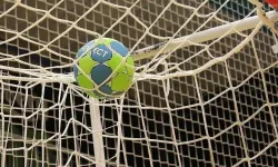 Hentbol Cumhurbaşkanlığı Kupası'nda kadınların finalistleri belli oldu