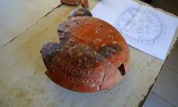 Pisidia Antiokheia Antik Kenti'nde 1500 yıllık litürjik kap bulundu