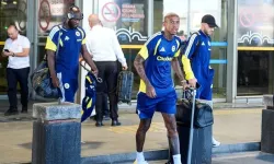 UEFA Şampiyonlar Ligi'nde lig aşamasına yükselen Fenerbahçe yurda döndü