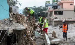 Güney Kore, kayıp 9 vatandaşı için Nepal'e kurtarma ekibi gönderdi