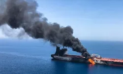 UKMTO: Suudi Arabistan açıklarında bir tanker gemisi vuruldu