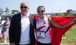 Bakan Bak, milli pentatlet İlke Özyüksel Mihrioğlu'nun Avrupa şampiyonluğunu değerlendirdi