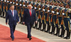 ABD'den Çin'e Eşi Görülmemiş Jest: Trump, Şi Jinping'i Pistte Karşılayacak