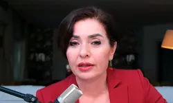 Özlem Gürses'ten canlı yayında Togg gafı