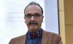 Emrah Safa Gürkan’dan Paradox’a tarih dersi!