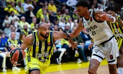 Fenerbahçe, EuroLeague'de Virtus Bologna'yı 78-68 yendi