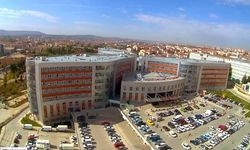 Dirsekte sinir sıkışmasına yeni cerrahi teknik geliştirildi