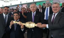 Cumhurbaşkanı Erdoğan’dan yağlı güreş heyecanı: Cumhurbaşkanlığı Kupası finalini izledi