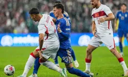 A Milli Futbol Takımı, İtalya'ya 4-1 yenildi...