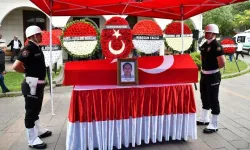 Şehit polis Sarıyalçınkaya son yolculuğuna uğurlandı