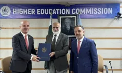 Türk üniversitelerinden Pakistan’da eğitim hamlesi!