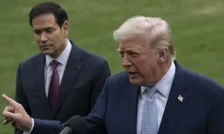 Trump, yapay zekanın adını değiştirmeyi öneren bir anket başlattı.