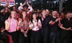 Berlin’de sandık yarışı kızıştı: Sol Parti öne geçti!