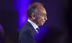 Zemmour, 2027 Fransa seçimleri için adaylığını açıkladı!