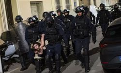 Fransa'da liseliyi yüzünden yaralayan polis görevden uzaklaştırıldı