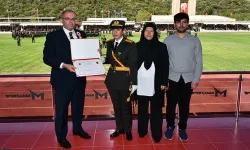 15 Temmuz şehidi Ömer Halisdemir’in kızı Elif Nur Halisdemir vatandaşlıktan çıkarıldı!