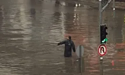 İstanbul’da sağanak etkili oldu: Kent genelinde hayat olumsuz etkilendi