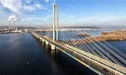 Kiev'de Güney Köprüsü'ne İHA saldırısı: Geçişler durduruldu