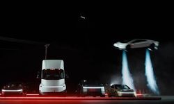 Tesla Roadster Tanıtıldı: 0-97'de 1 Saniye, 2028'de Satışta