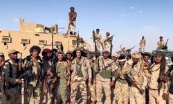 Yemen'de çatışmalar sürüyor: Ordu Taiz'de 3 dağı geri aldı