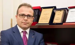 Dr. İsmail Öz’ün “Zamansız Yazılar” kitabı yayımlandı