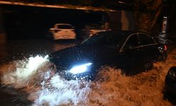İstanbul'da sağanak yağışın bilançosu belli oldu: 1277 su baskını, 15 heyelan, 47 mahsur kalma