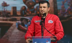 TEKNOFEST Yönetim Kurulu Başkanı Bayraktar: "En güzel TEKNOFEST deneyimini yaşıyoruz"