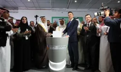 Bakan Bayraktar, Riyad'da mevkidaşlarıyla enerji iş birliğini görüştü