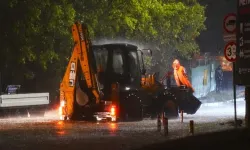 İstanbul’da yağış alarmı: 2 bin 518 ihbar yapıldı