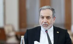 Erakçi: Netanyahu, hapse girmemek için ABD'yi savaşa sürüklüyor