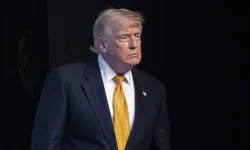 Trump doğruladı: ABD bombardıman uçaklarını İran tehdidi nedeniyle çekti!