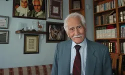 Türk şiirinde aşkın ve mistik duyuşun sesi: Bahaettin Karakoç