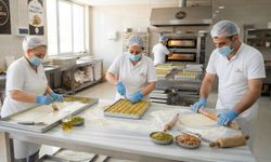 Baklava ustasından gıda güvenliği uyarısı: İmalathane temizliği ihmal edilmemeli