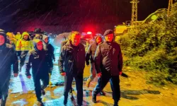 Zonguldak’ta Şiddetli Sağanak: Can Kaybı Yok, Ekipler Sahada