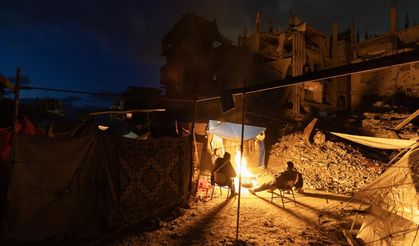 Katliam enkazında yaşam mücadelesi: Filistinlilerin yürekleri dağlayan görüntüleri