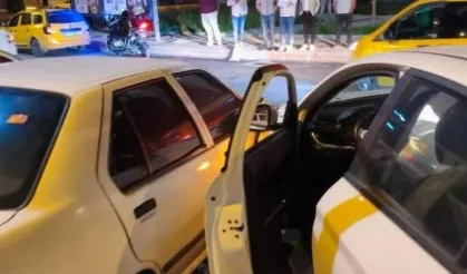 Elazığ'da iki otomobil kafa kafaya çarpıştı: 2 yaralı