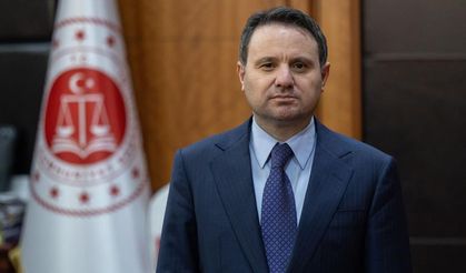 Bakan Gürlek duyurdu: 16 yaş ve üzerine sosyal medya doğrulaması geliyor