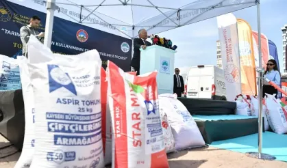 Kayseri'de çiftçilere 660 ton tohum dağıtıldı