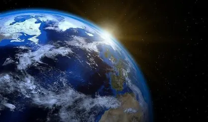Gökbilimciler, kayalık bir ötegezegende atmosfer keşfetti