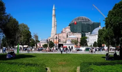 Ayasofya 6 yılda 30 milyondan fazla ziyaretçiyi ağırladı