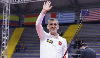 Milli bilardocu Tayfun Taşdemir dünya üçüncüsü oldu!