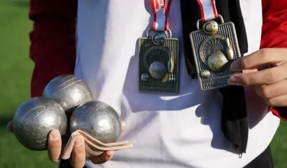 Genç milli sporcular Avrupa'da 4 madalya kazandı