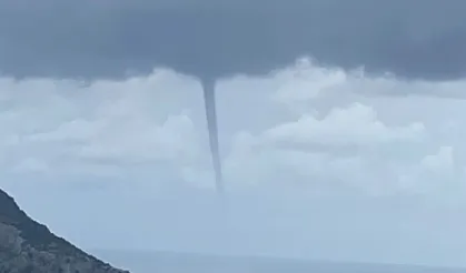Kaş'ta denizde 3 hortum çıktı!