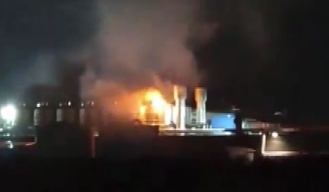 Geri dönüşüm fabrikasında yangın