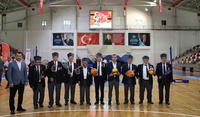Karabük'te gaziler ve öğrenciler spor etkinliğinde buluştu