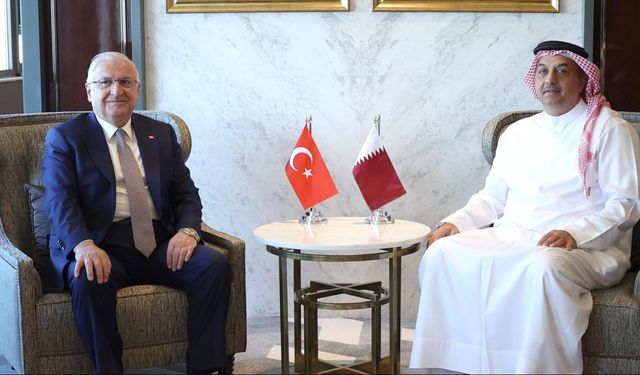 Bakan Güler, Katarlı mevkidaşı Al Attiyah ile görüştü