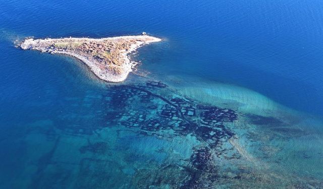 Van Gölü'nün altındaki tarih gün yüzüne çıkıyor