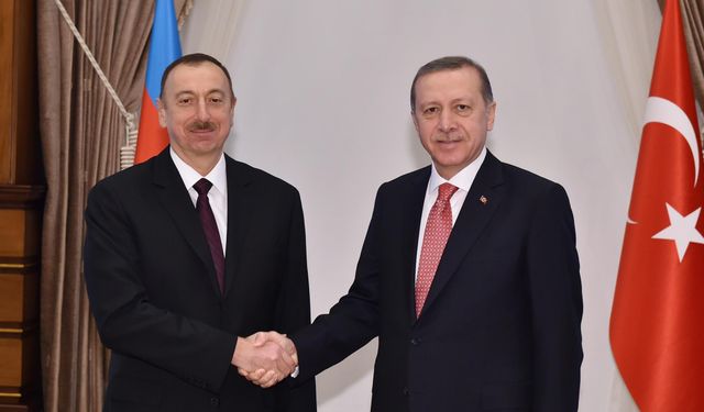 Cumhurbaşkanı Erdoğan, Azerbaycan Cumhurbaşkanı Aliyev ile görüştü