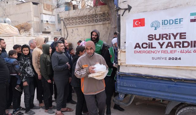 İDDEF, Cilvegözü’nden Şam’a kadar yardım yapıyor